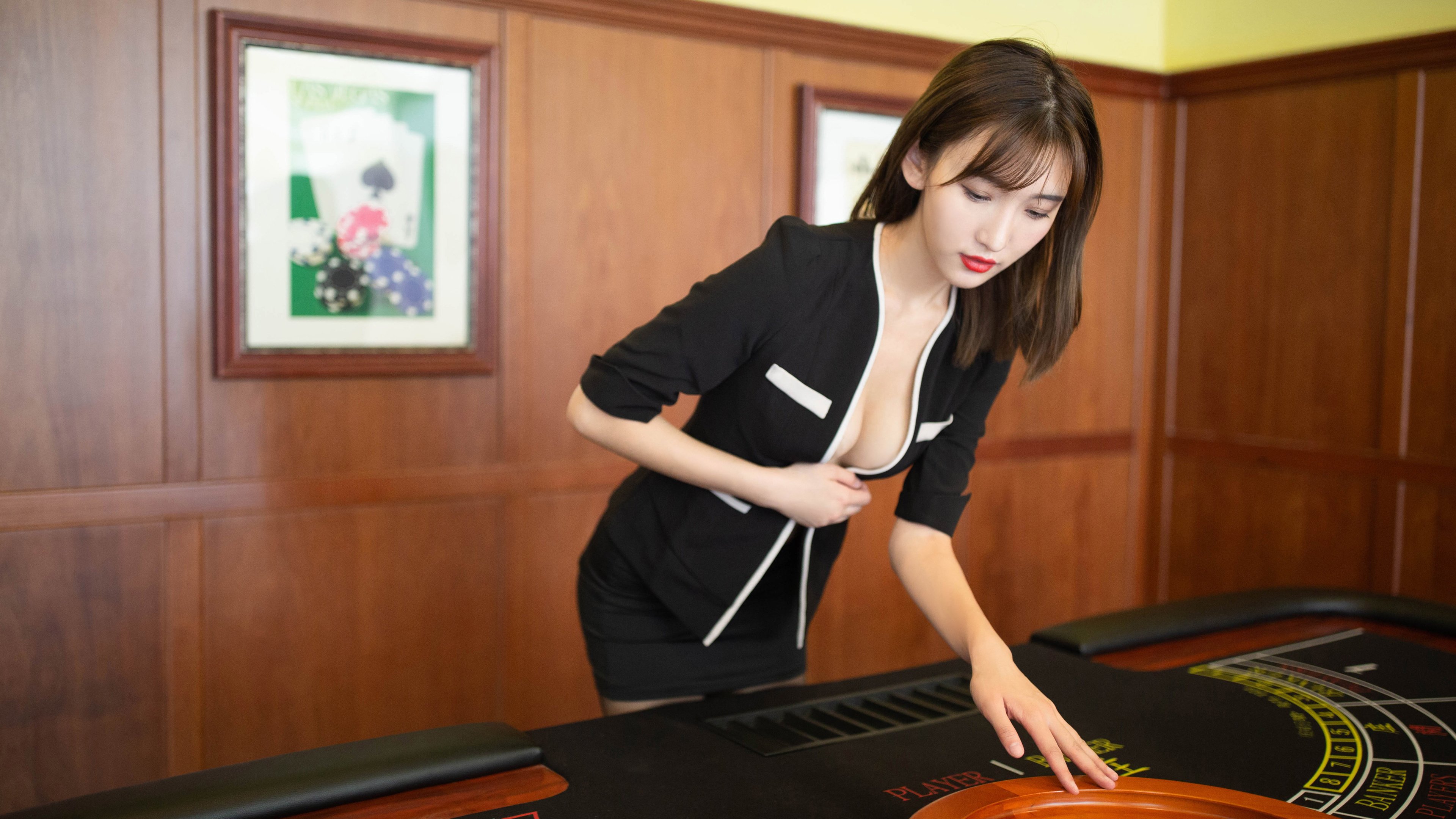 PSG门将多次化险为夷，遗憾无缘胜利，gk门将